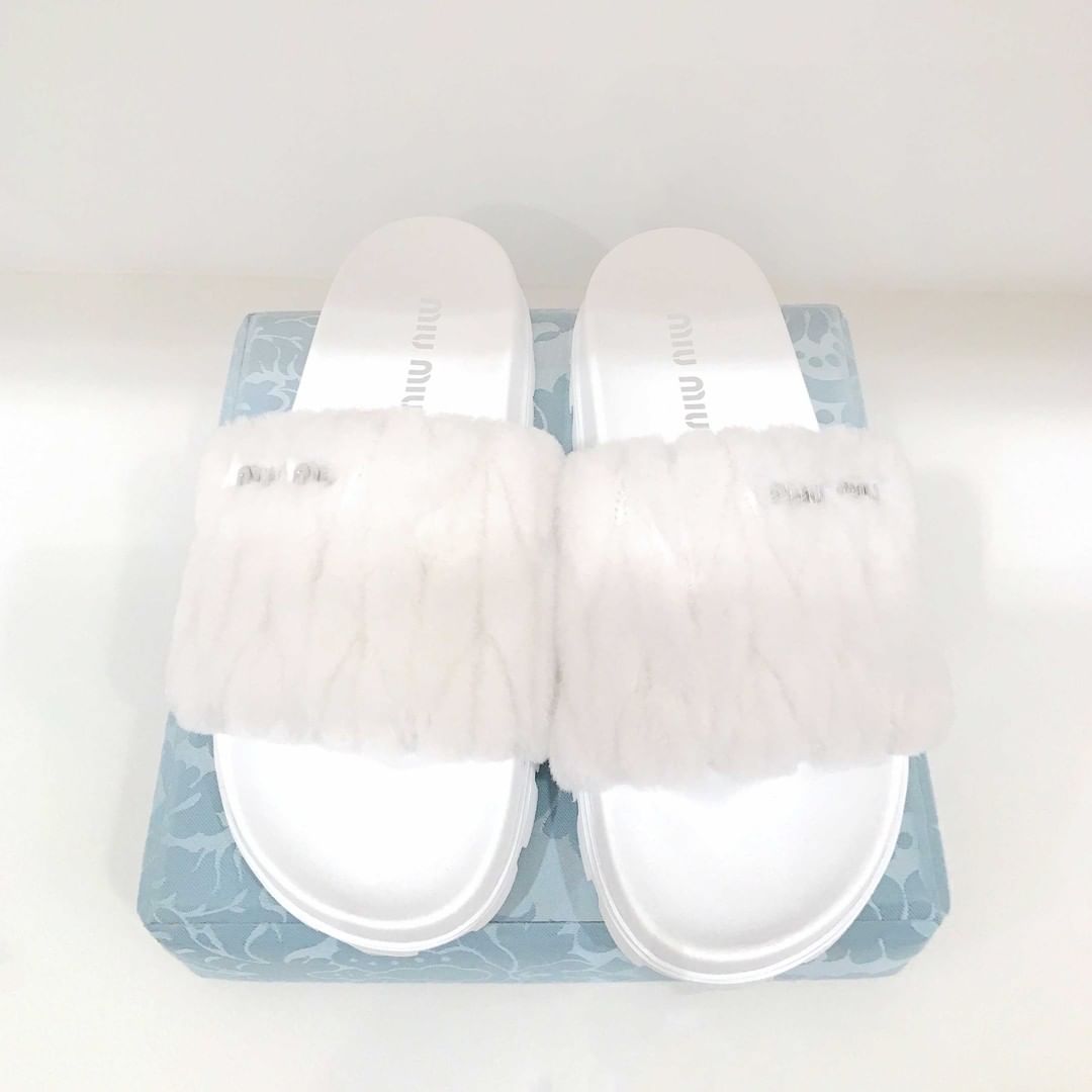 石見銀山 miu miu モコモコ サンダル - 通販 - motelparati.com.br