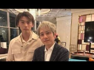 二宮和也＆竹内涼真の『ブラックペアン』台北ファンミーティングのツーショットが公開